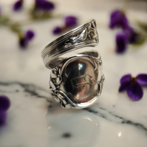 1904 R Wallace & Sons Violet Spiral Spoon Ring | Sterling Silver