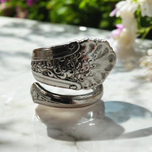 Vintage Royal Windsor 1935 Spoon Ring