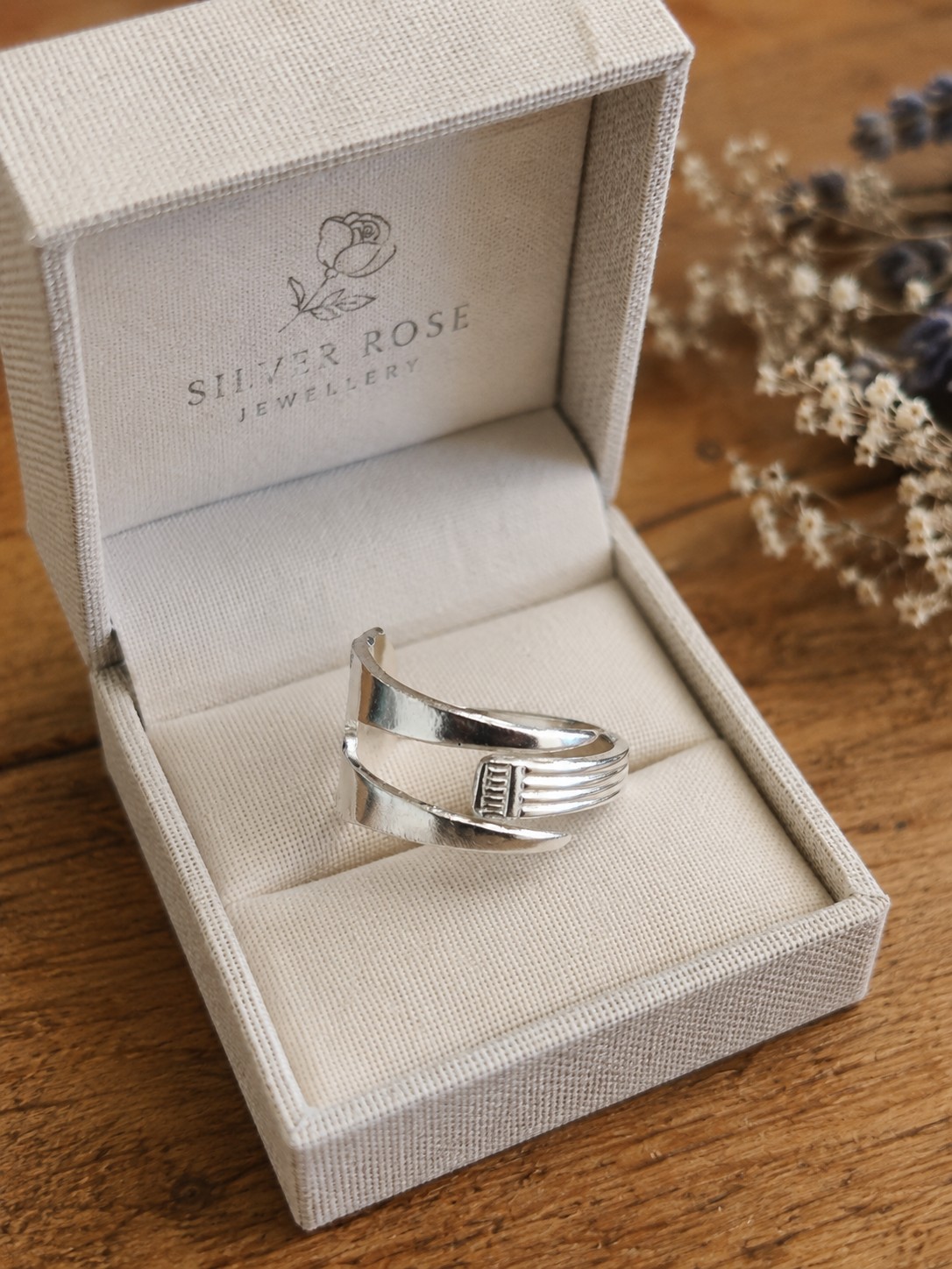 Thorvald Marthinsen 830S Norwegian Silver Pickle Fork Ring - Image 2